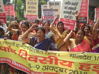  mid-day-meal-workers-protest